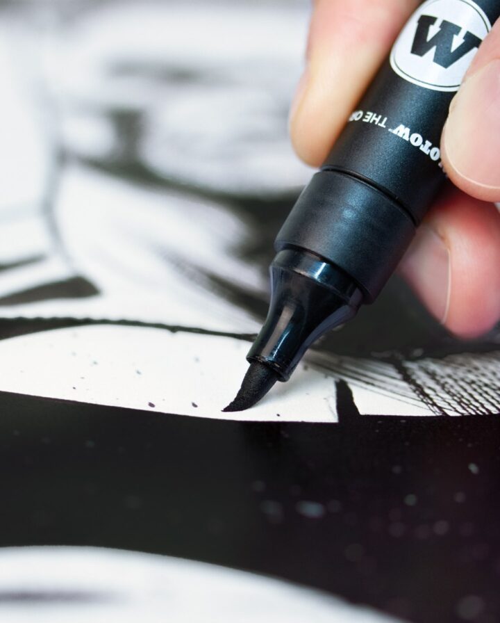 Detailaufnahme von Blackliner Brush Spitze auf Artwork